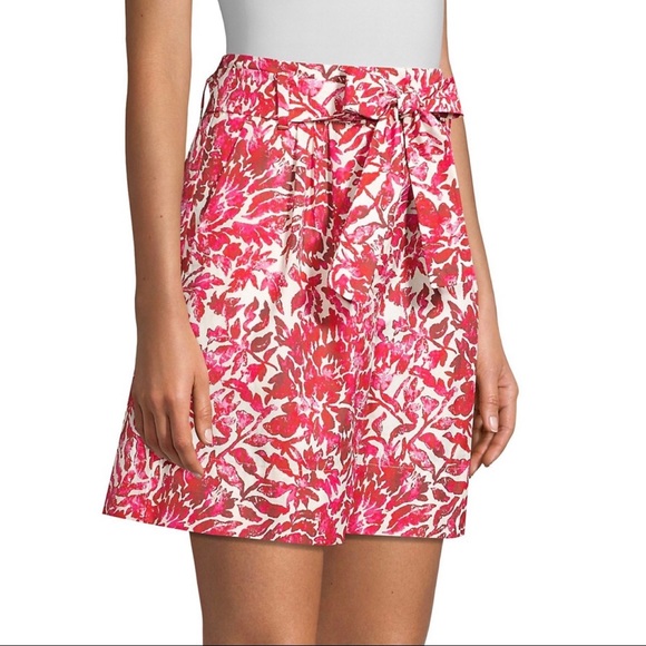 NEW WEEKEND MAX MARA FLORAL PRINT HIGH-WAISTED BERMUDA SHORTS - Picture 4 of 10
